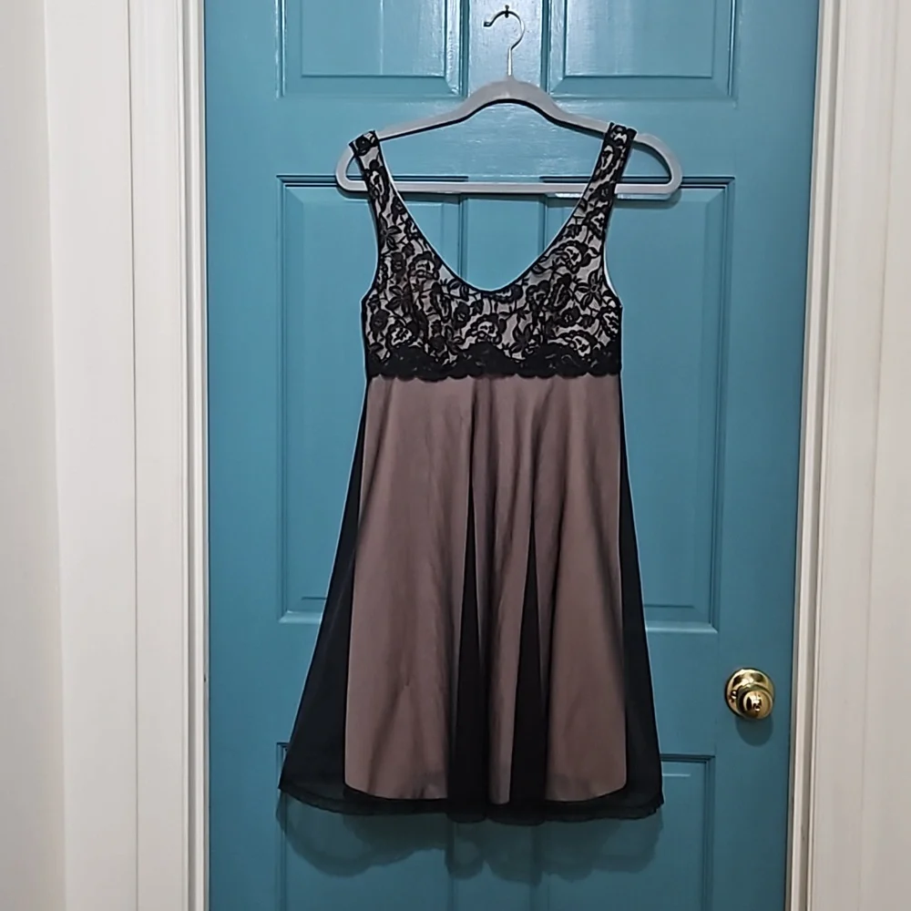 Vintage 1950s babydoll nightie dress- buy it & make a cartoon